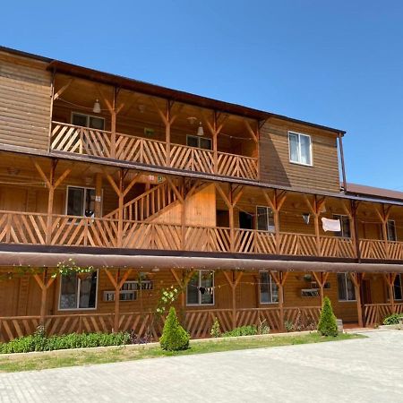 Gloriya Hotel Lidzava Exterior foto